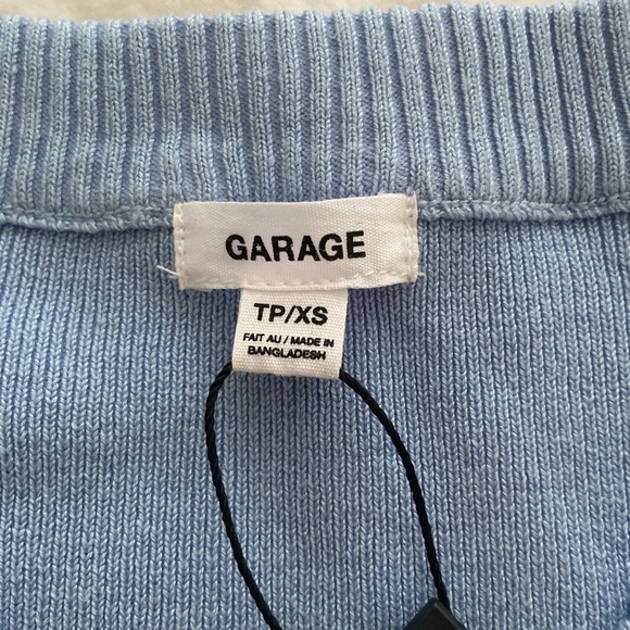 Garage Long Sleeve V-Neck Sweater Light Blue NWT - Picture 6 of 10